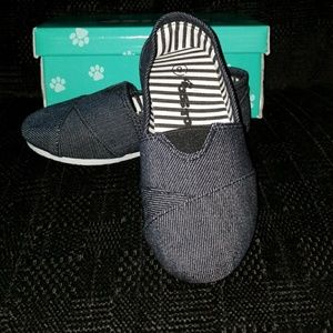 NIB Black Denim Slip on Shoes for Toddler